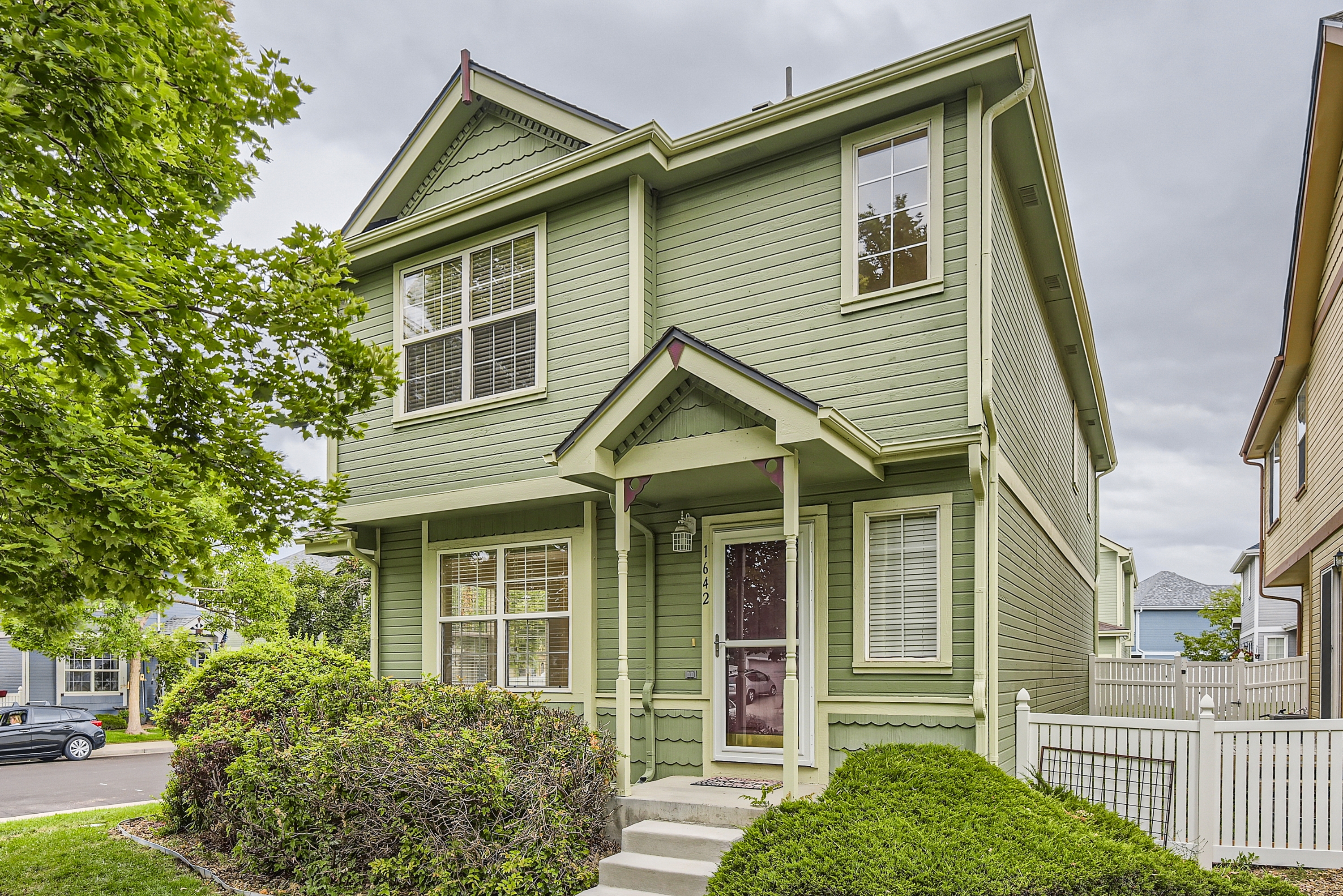 Property main image
